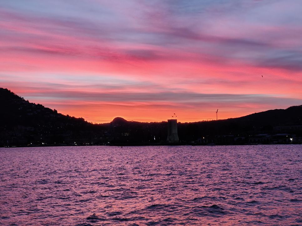 Sunrise Tour - Wave Boat Como